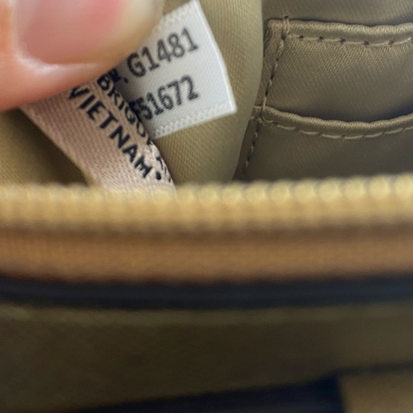 Coach Golden Bow Darcy Wristlet - Picture 6 of 7